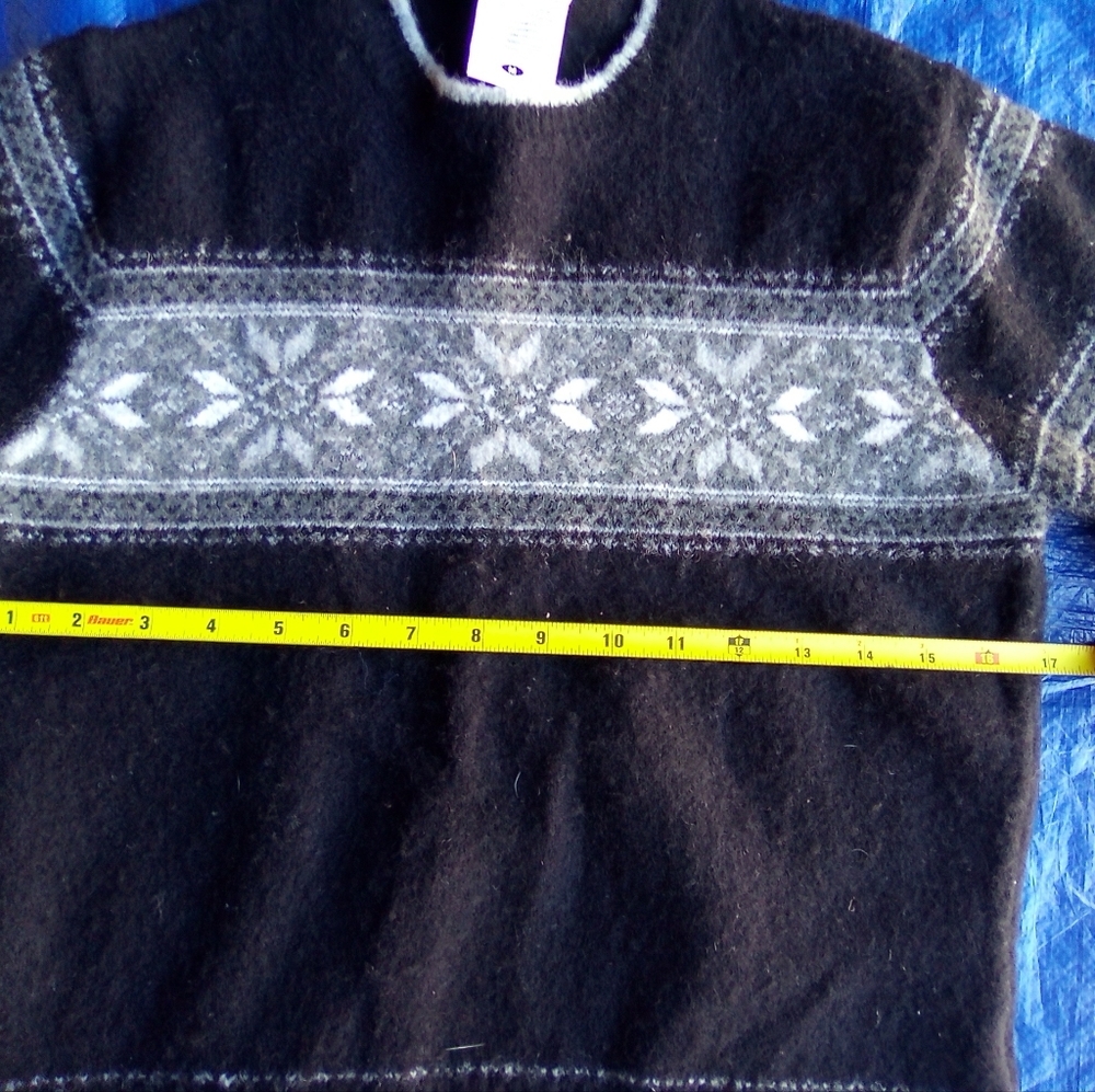Columbia Woman's Black and Gray Sweater - Picture 5 of 8
